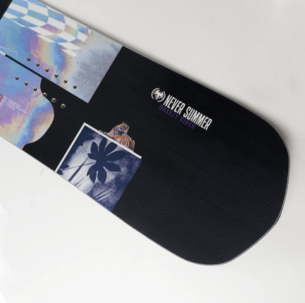 Deska snowboardowa Never Summer Breezy Rider 25/26